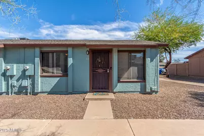 3645 N 69th Avenue #12, Phoenix, AZ 85033 - Photo 1