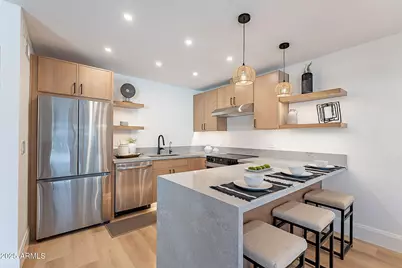 3033 N 39th, Phoenix, AZ 85018 - Photo 1