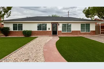 2220 E Heatherbrae, Phoenix, AZ 85016 - Photo 1