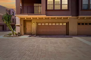 3935 E Rough Rider Rd, Phoenix, AZ 85050 - Photo 1