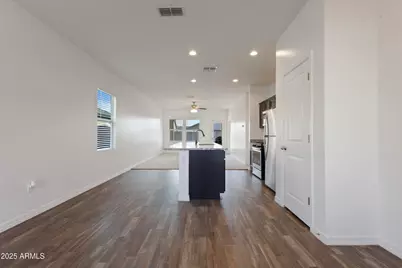 20249 W Woodlands Avenue, Buckeye, AZ 85326 - Photo 1