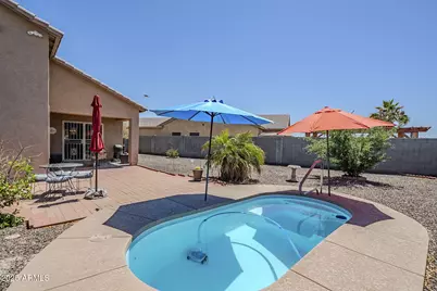 1813 N Lewis, Casa Grande, AZ 85122 - Photo 1