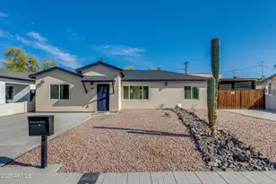 542 E Flynn Ln, Phoenix, AZ 85012 - Photo 1
