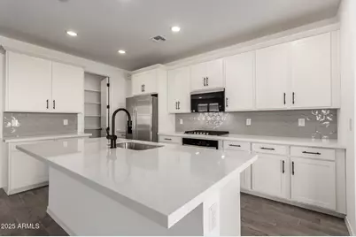 4034 W Nora, San Tan Valley, AZ 85144 - Photo 1