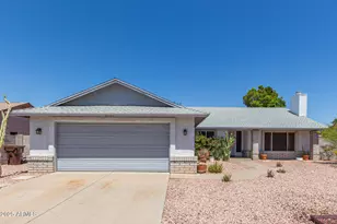 8020 W Windrose, Peoria, AZ 85381 - Photo 1