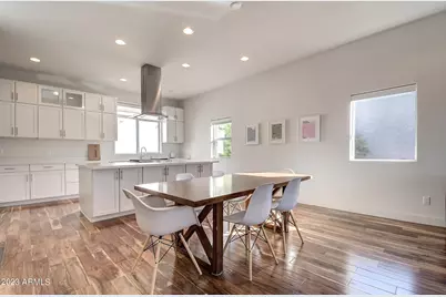 325 E Coronado, Phoenix, AZ 85004 - Photo 1