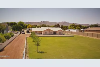 6242 N 185th, Waddell, AZ 85355 - Photo 1