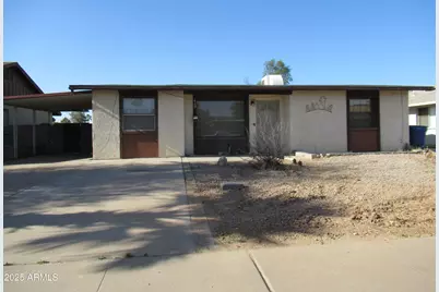 430 W Santa Cruz, Tempe, AZ 85282 - Photo 1