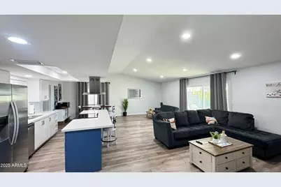 10416 W Devonshire, Phoenix, AZ 85037 - Photo 1