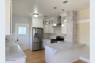 59 W Encanto, Phoenix, AZ 85003 - Photo 1