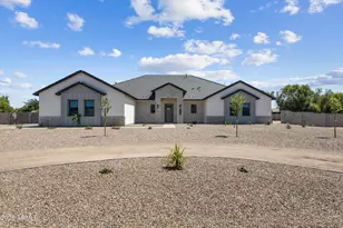 3989 E Freeman Ln, San Tan Valley, AZ 85140 - Photo 1