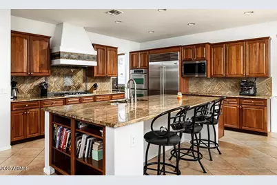 2307 W Sienna Bouquet Place, Phoenix, AZ 85085 - Photo 1