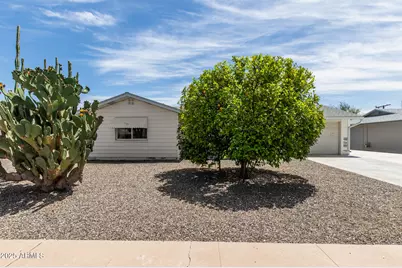 10615 W Riviera Drive, Sun City, AZ 85351 - Photo 1