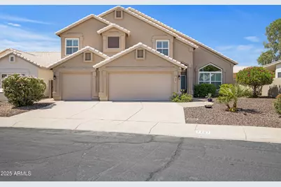 4207 E Rockledge, Phoenix, AZ 85044 - Photo 1