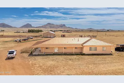 13 Prairie, Elgin, AZ 85611 - Photo 1