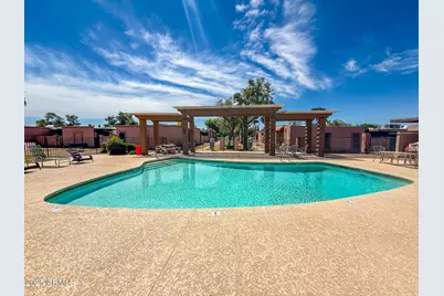 7903 N 61st Avenue, Glendale, AZ 85301 - Photo 1