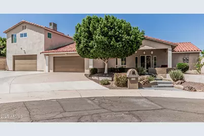 2254 E Becker, Phoenix, AZ 85028 - Photo 1