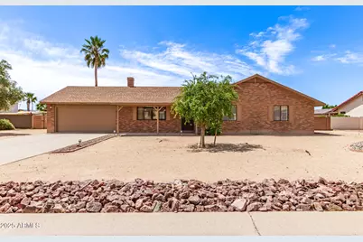 8913 W Country Club, Peoria, AZ 85383 - Photo 1