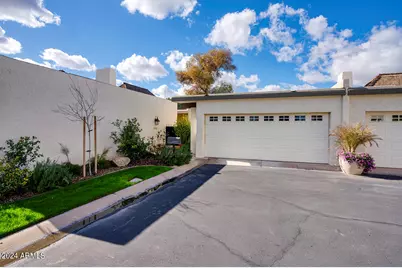 7018 N Barbados, Phoenix, AZ 85021 - Photo 1