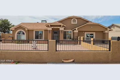 6701 W Catalina, Phoenix, AZ 85033 - Photo 1