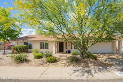 1002 E Topeka, Phoenix, AZ 85024 - Photo 1