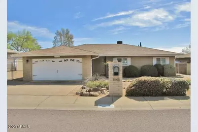 1048 Cholla, Sierra Vista, AZ 85635 - Photo 1