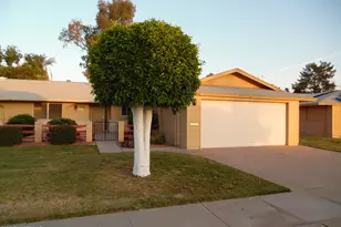 9426 N 109 Th Dr, Sun City, AZ 85351 - Photo 1