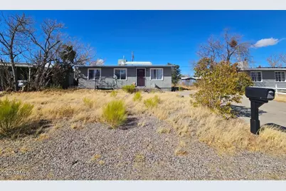133 Sherbundy, Sierra Vista, AZ 85635 - Photo 1