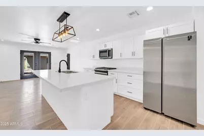 298 W Tulsa, Chandler, AZ 85225 - Photo 1