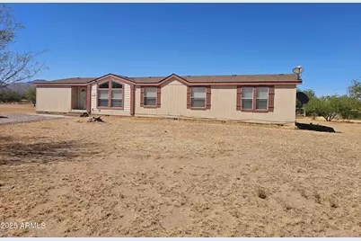 337 W Oak Street, Huachuca City, AZ 85616 - Photo 1