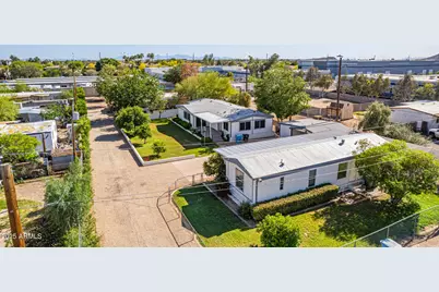 2819 W Louise Drive, Phoenix, AZ 85027 - Photo 1