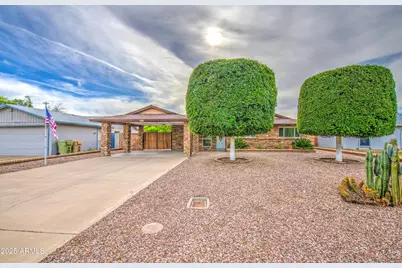 9710 N 55th Avenue, Glendale, AZ 85302 - Photo 1