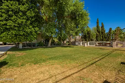 7804 S 15th Avenue, Phoenix, AZ 85041 - Photo 1