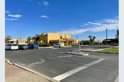 1415 N Trekell Road #201, Casa Grande, AZ 85122 - Photo 1