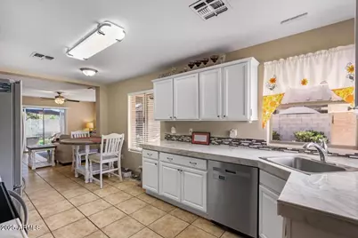 612 E Racine Place, Casa Grande, AZ 85122 - Photo 9