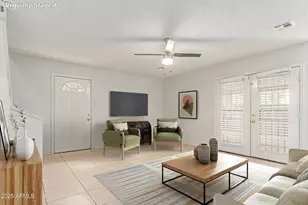 6901 W MacKenzie Dr, Phoenix, AZ 85033 - Photo 1