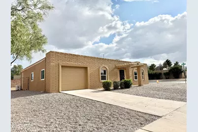 1136 Meadows Drive, Sierra Vista, AZ 85635 - Photo 1