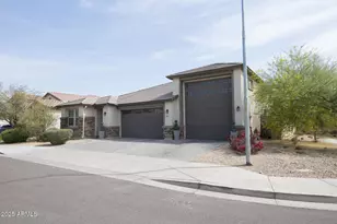3911 S 78th, Phoenix, AZ 85043 - Photo 1
