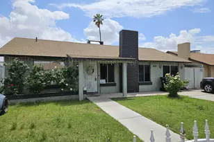 4507 E Saint Catherine, Phoenix, AZ 85042 - Photo 1