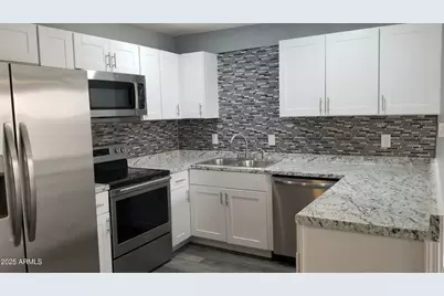 706 N 4th, Avondale, AZ 85323 - Photo 1