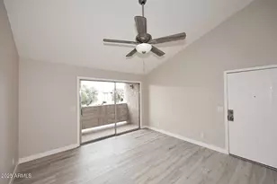 623 W Guadalupe Rd, Mesa, AZ 85210 - Photo 1