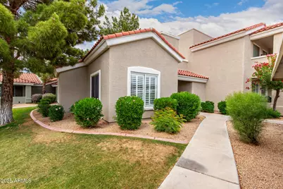 2929 W Yorkshire, Phoenix, AZ 85027 - Photo 1