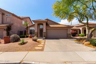 3207 E Behrend, Phoenix, AZ 85050 - Photo 1