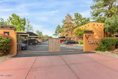 4704 E Paradise Village, Phoenix, AZ 85032 - Photo 1