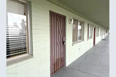 1702 W Tuckey, Phoenix, AZ 85015 - Photo 1