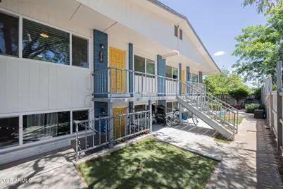 319 S Pioneer, Mesa, AZ 85204 - Photo 1