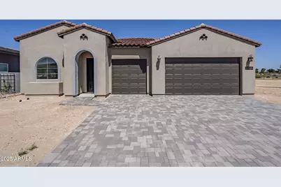 18020 W Townsend, Surprise, AZ 85388 - Photo 1