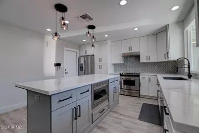 917 N 87th, Scottsdale, AZ 85257 - Photo 1