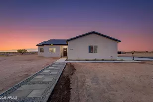 3190 W Gracie, Casa Grande, AZ 85194 - Photo 1