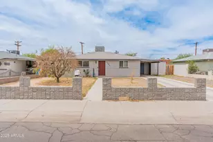 3806 N 64th Dr, Phoenix, AZ 85033 - Photo 1